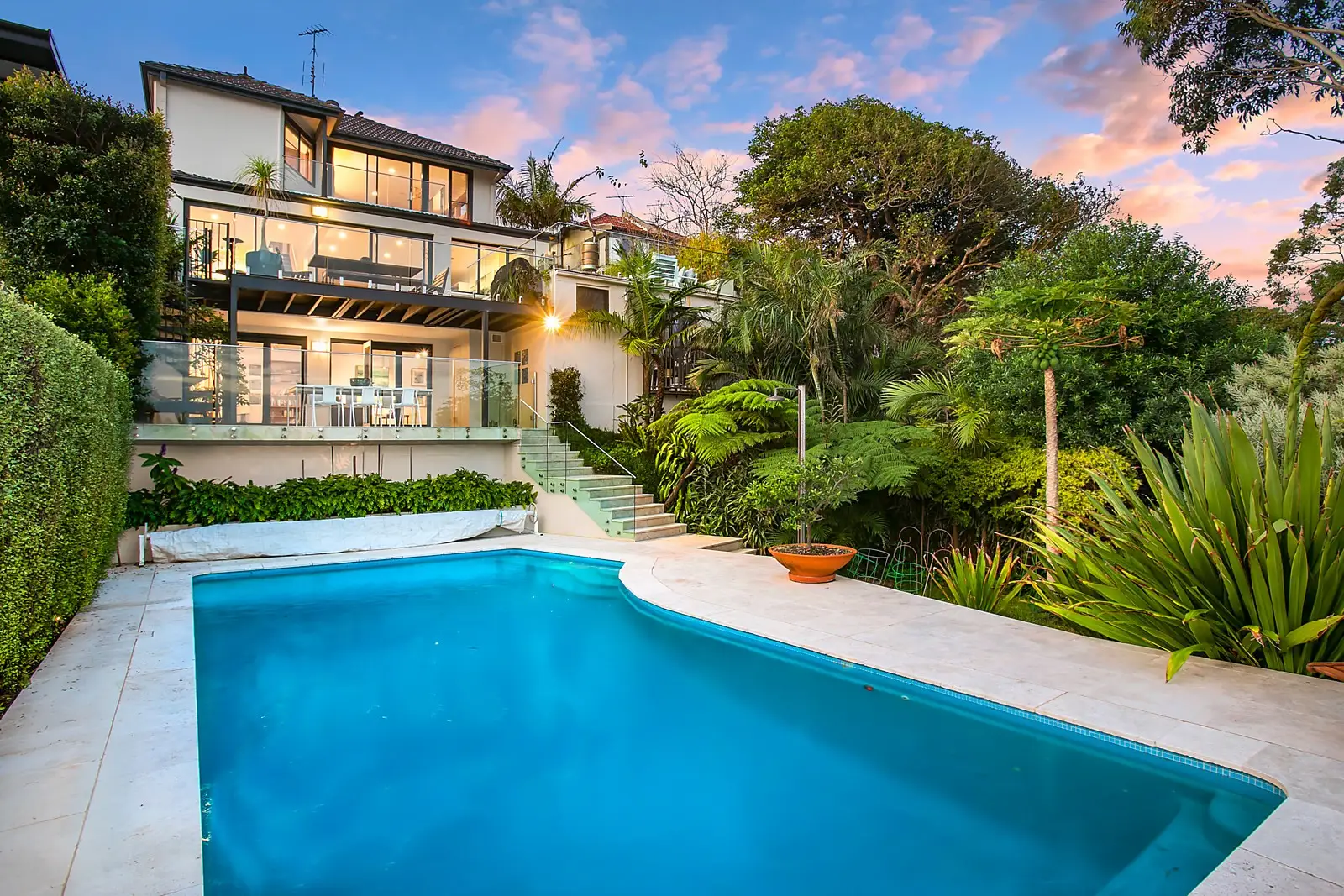 13 Busby Parade, Bronte Sold by Sydney Sotheby's International Realty - image 1