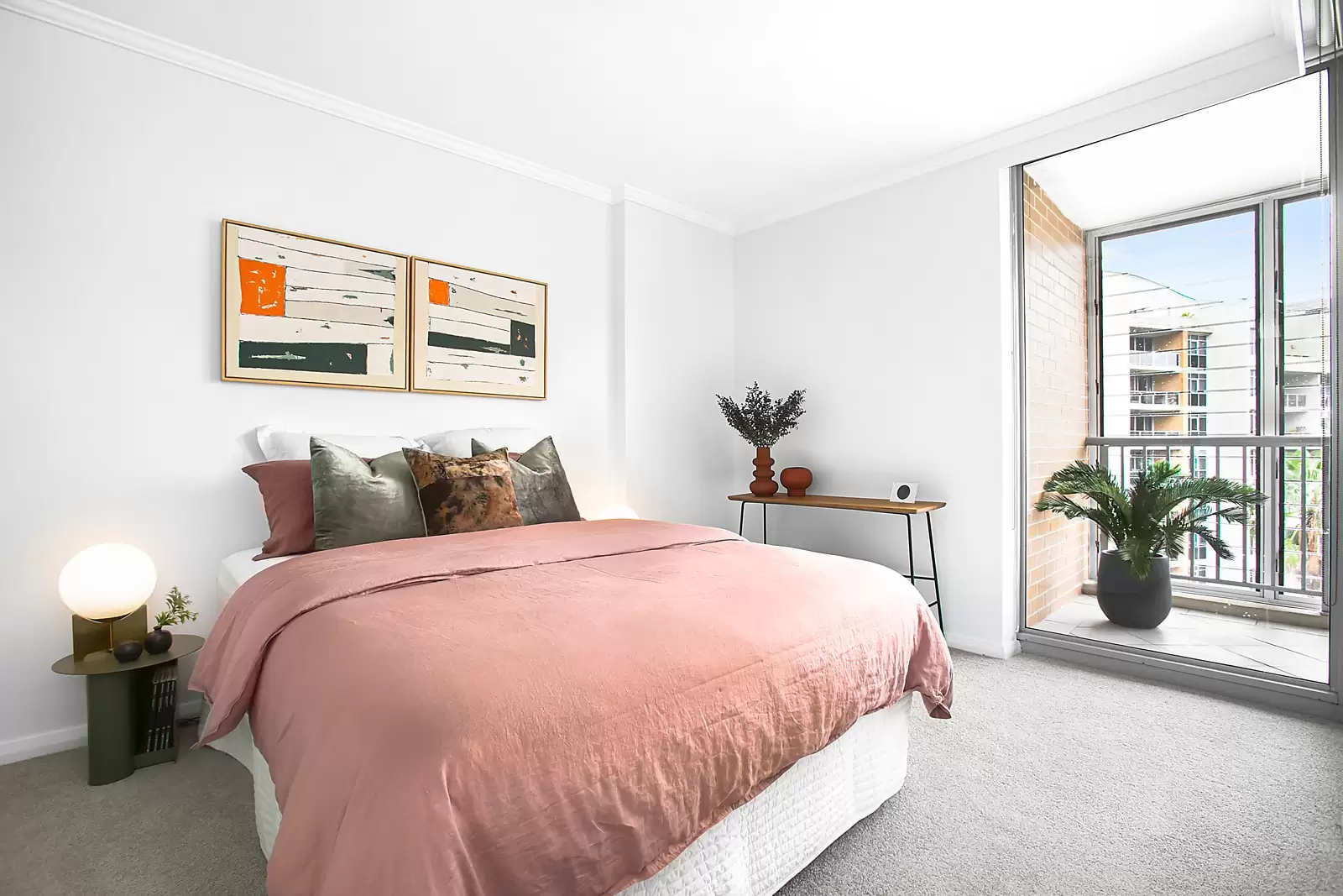 322/9 Crystal Street, Waterloo Sold by Sydney Sotheby's International Realty - image 5