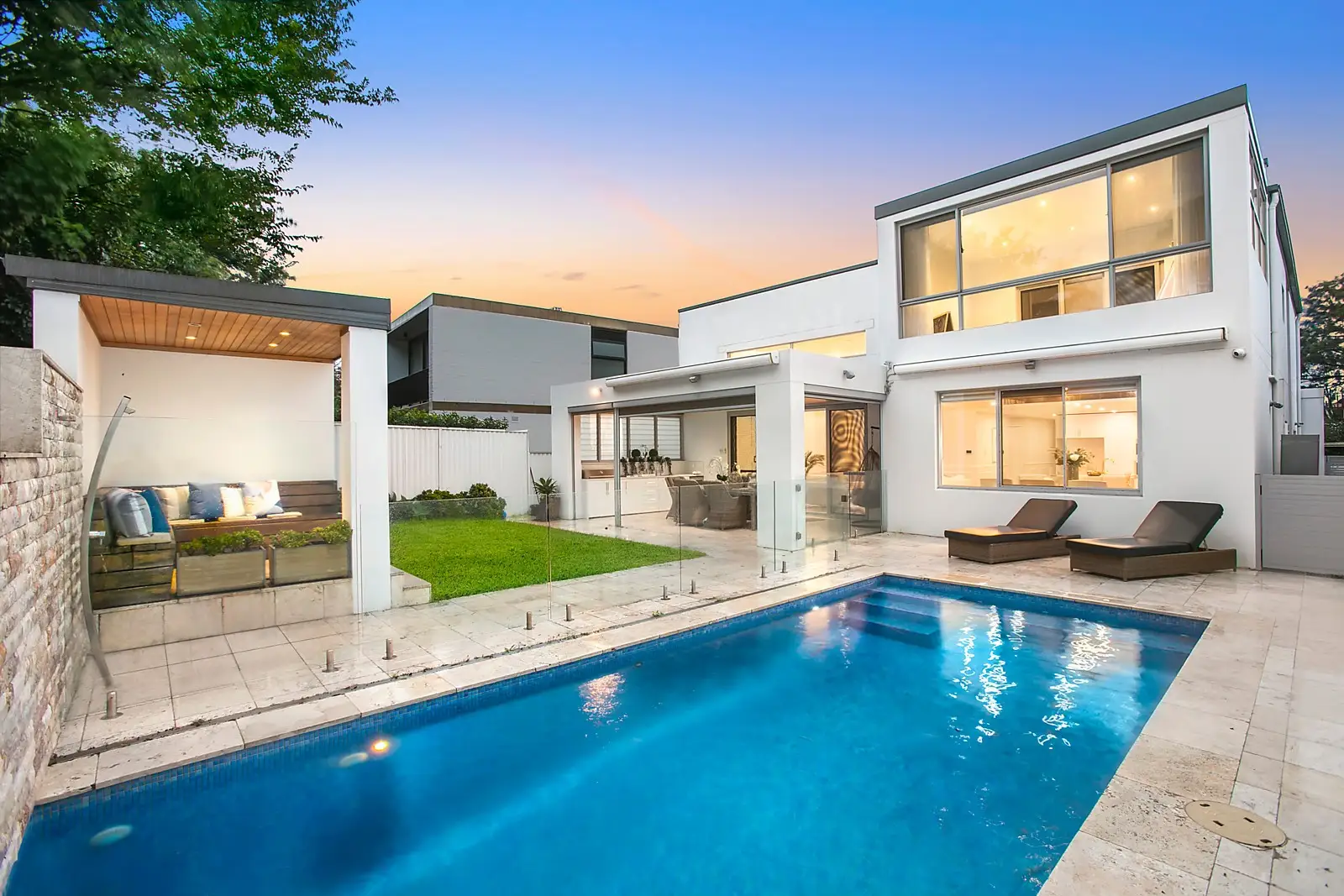 11 Donovan Avenue, Maroubra Sold by Sydney Sotheby's International Realty - image 1