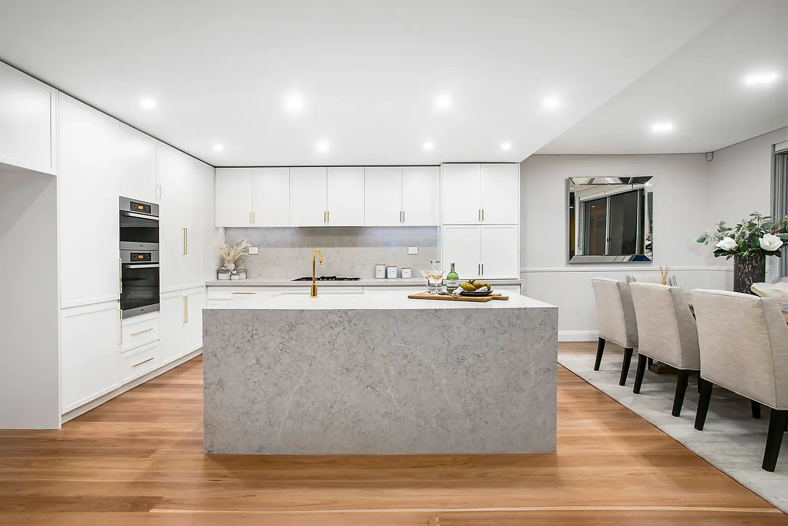 11 Donovan Avenue, Maroubra Sold by Sydney Sotheby's International Realty - image 2