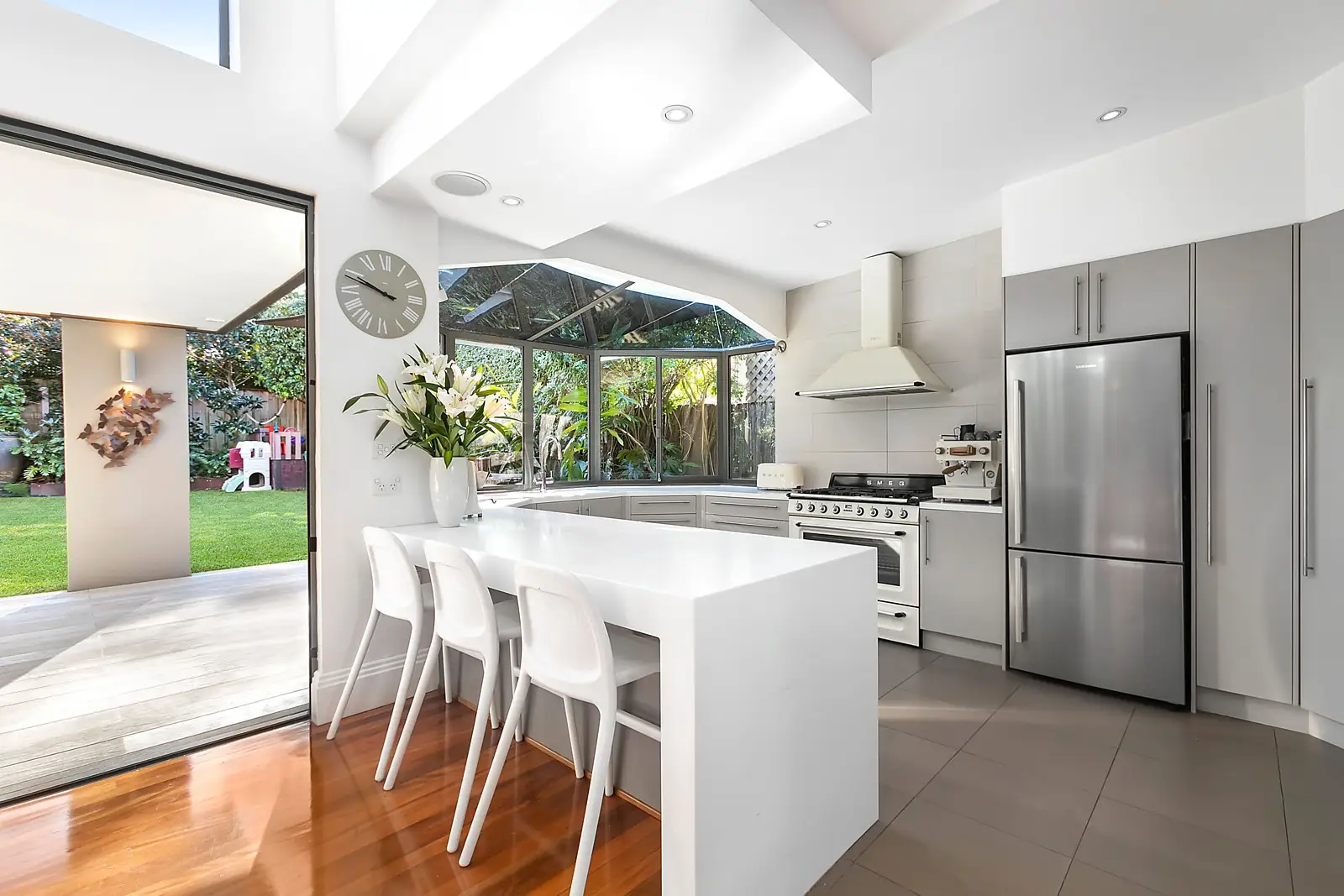202 Rainbow Street, Randwick Sold by Sydney Sotheby's International Realty - image 2