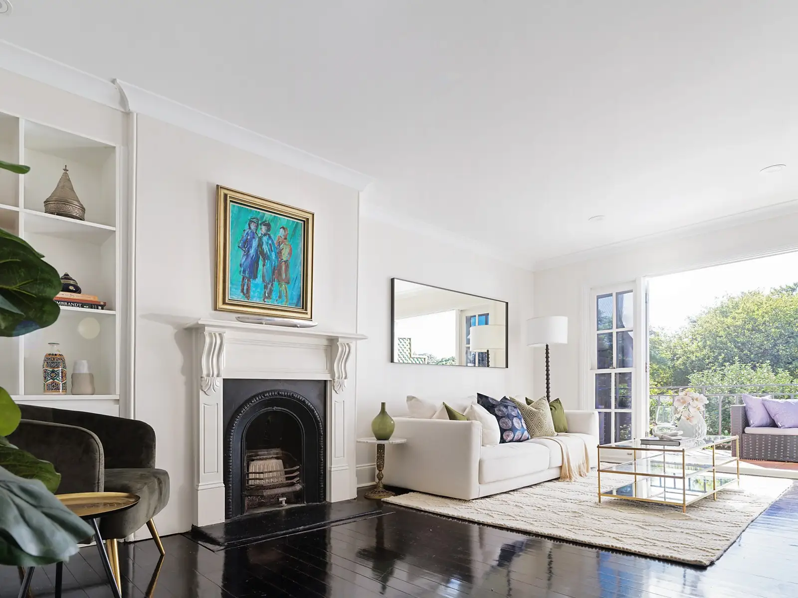 22 Hargrave Street, Paddington Sold by Sydney Sotheby's International Realty - image 2