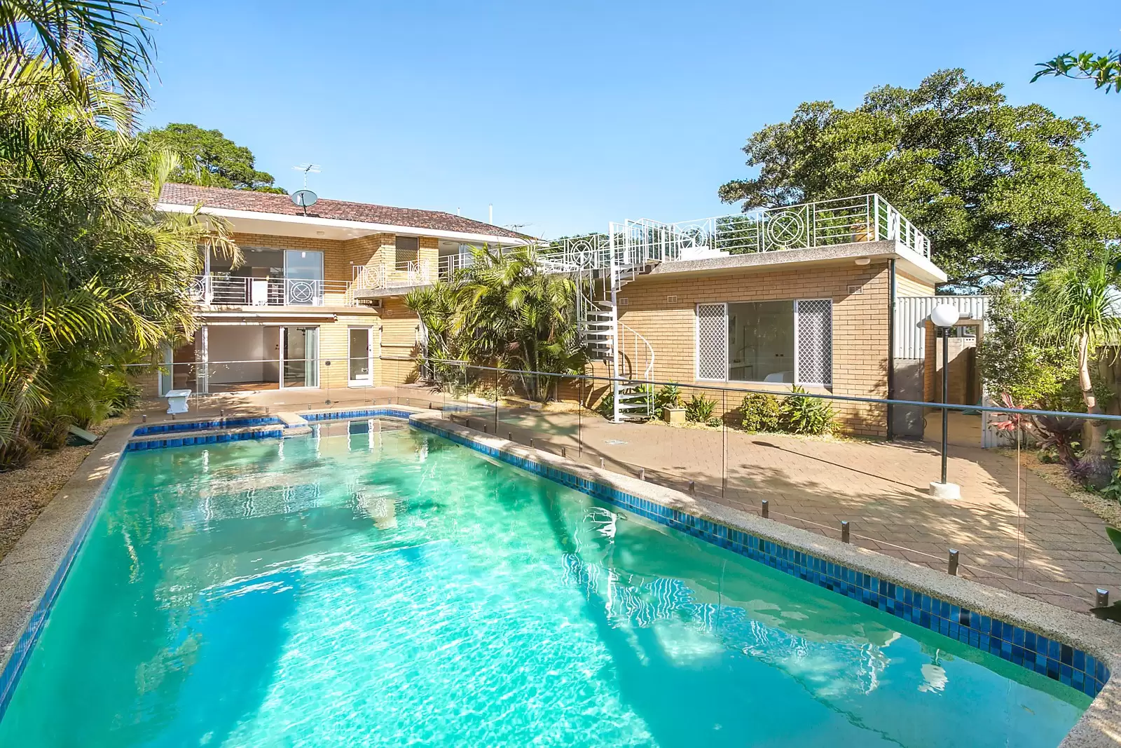1 Macarthur Avenue, Pagewood Sold by Sydney Sotheby's International Realty - image 4