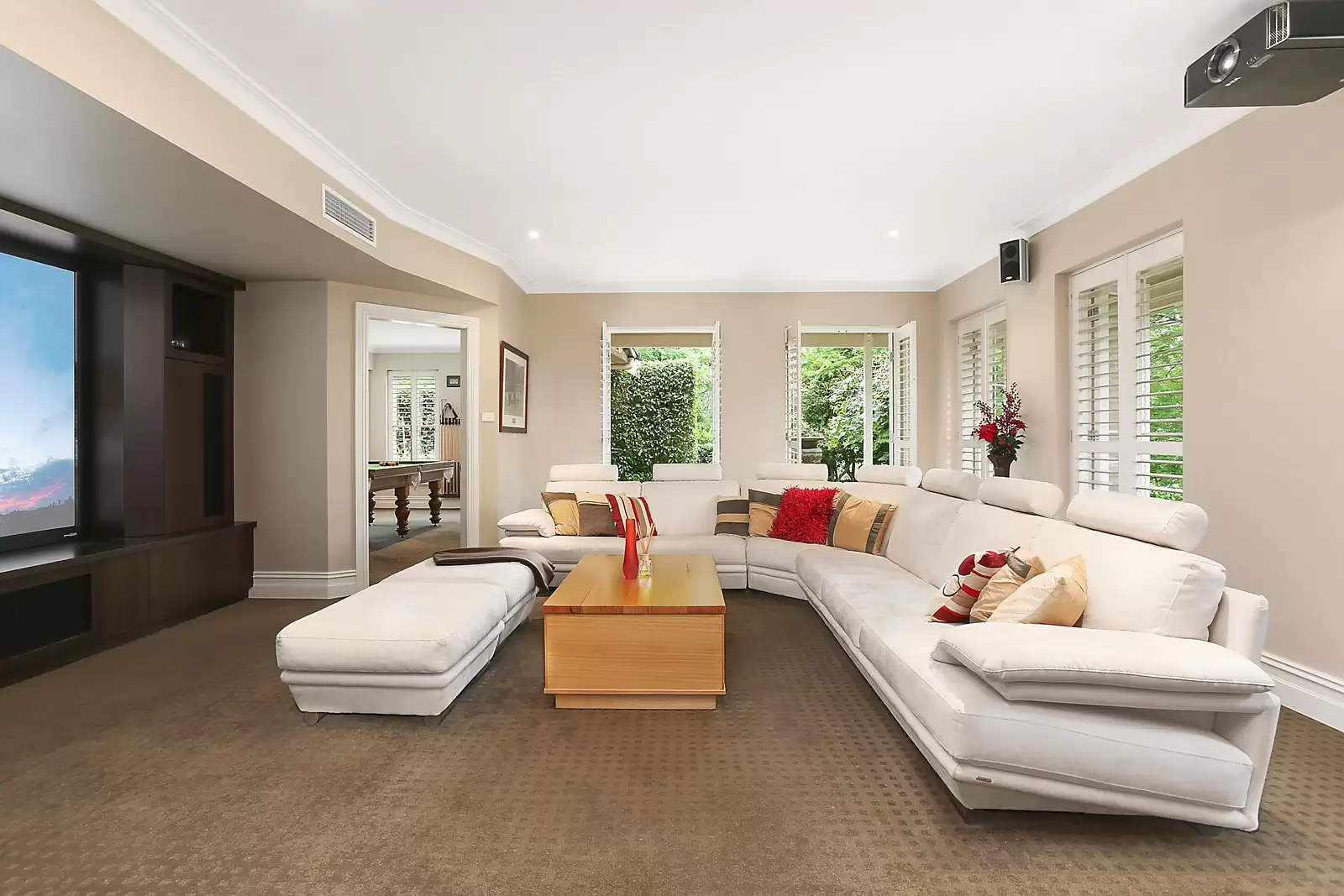 8 Penrhyn Avenue, Pymble Sold by Sydney Sotheby's International Realty - image 4
