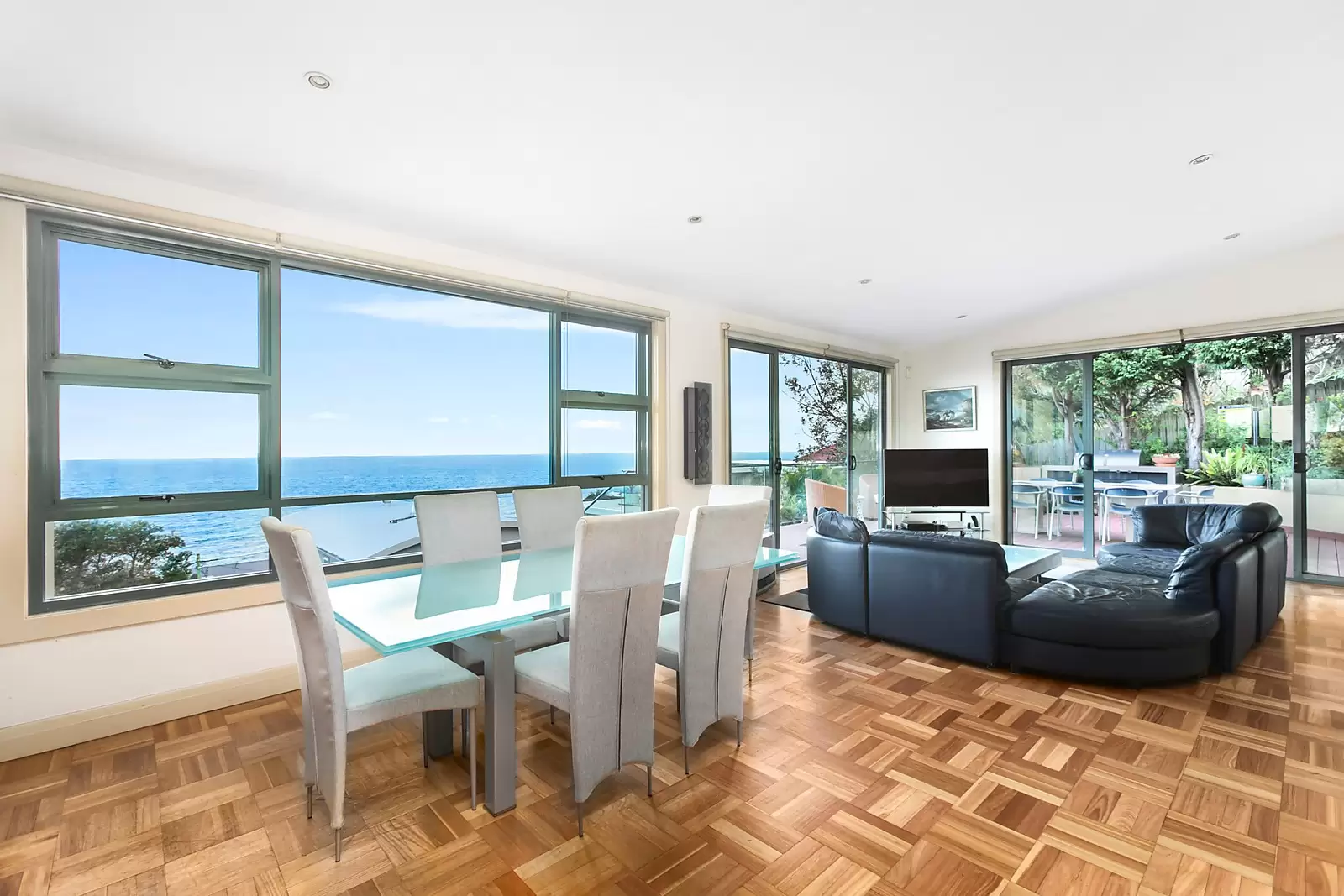 353 Rainbow Street, Coogee Sold by Sydney Sotheby's International Realty - image 6