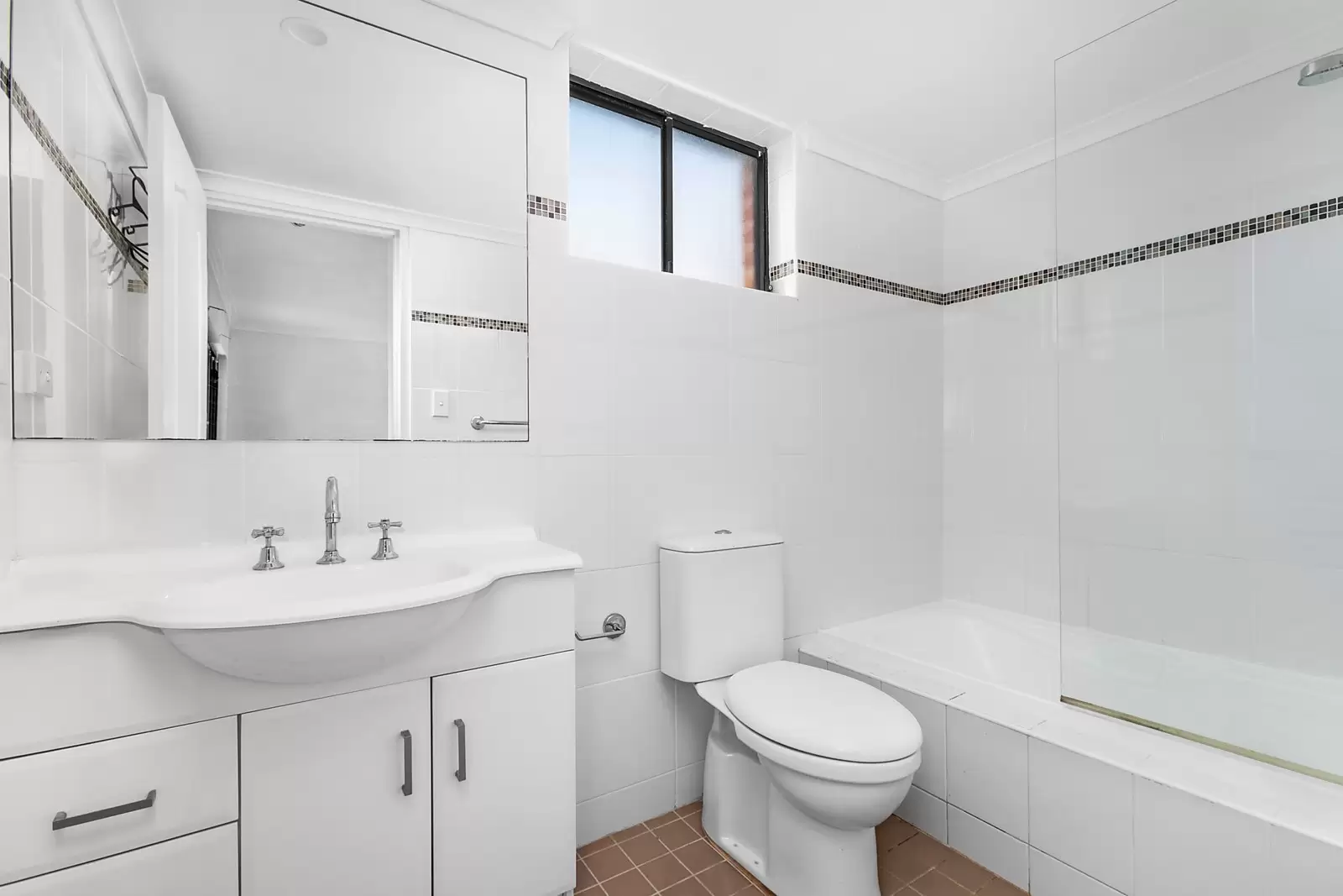 1/1-3 New Orleans Crescent, Maroubra Sold by Sydney Sotheby's International Realty - image 5