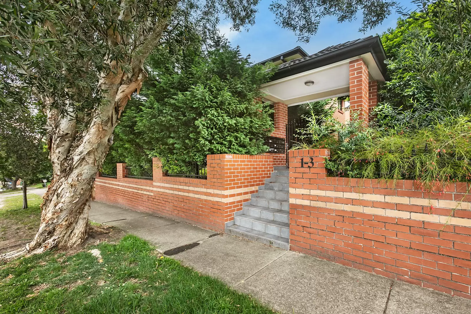 1/1-3 New Orleans Crescent, Maroubra Sold by Sydney Sotheby's International Realty - image 6