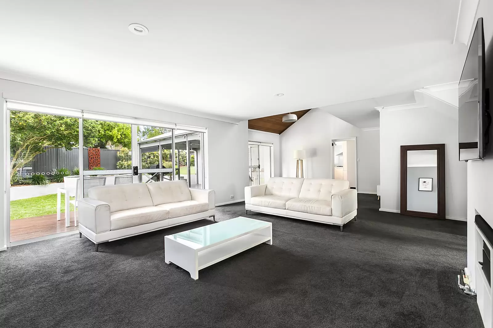 23 Macarthur Avenue, Pagewood Sold by Sydney Sotheby's International Realty - image 6