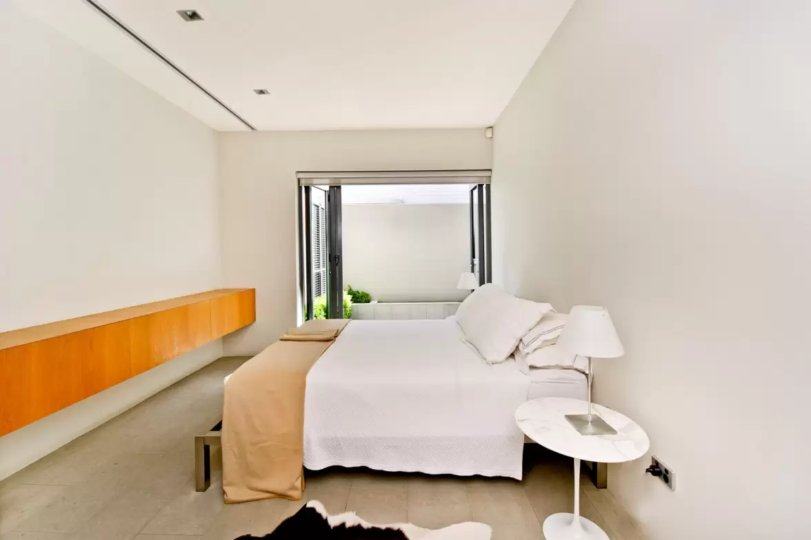 74B New Beach Road, Darling Point Sold by Sydney Sotheby's International Realty - image 8