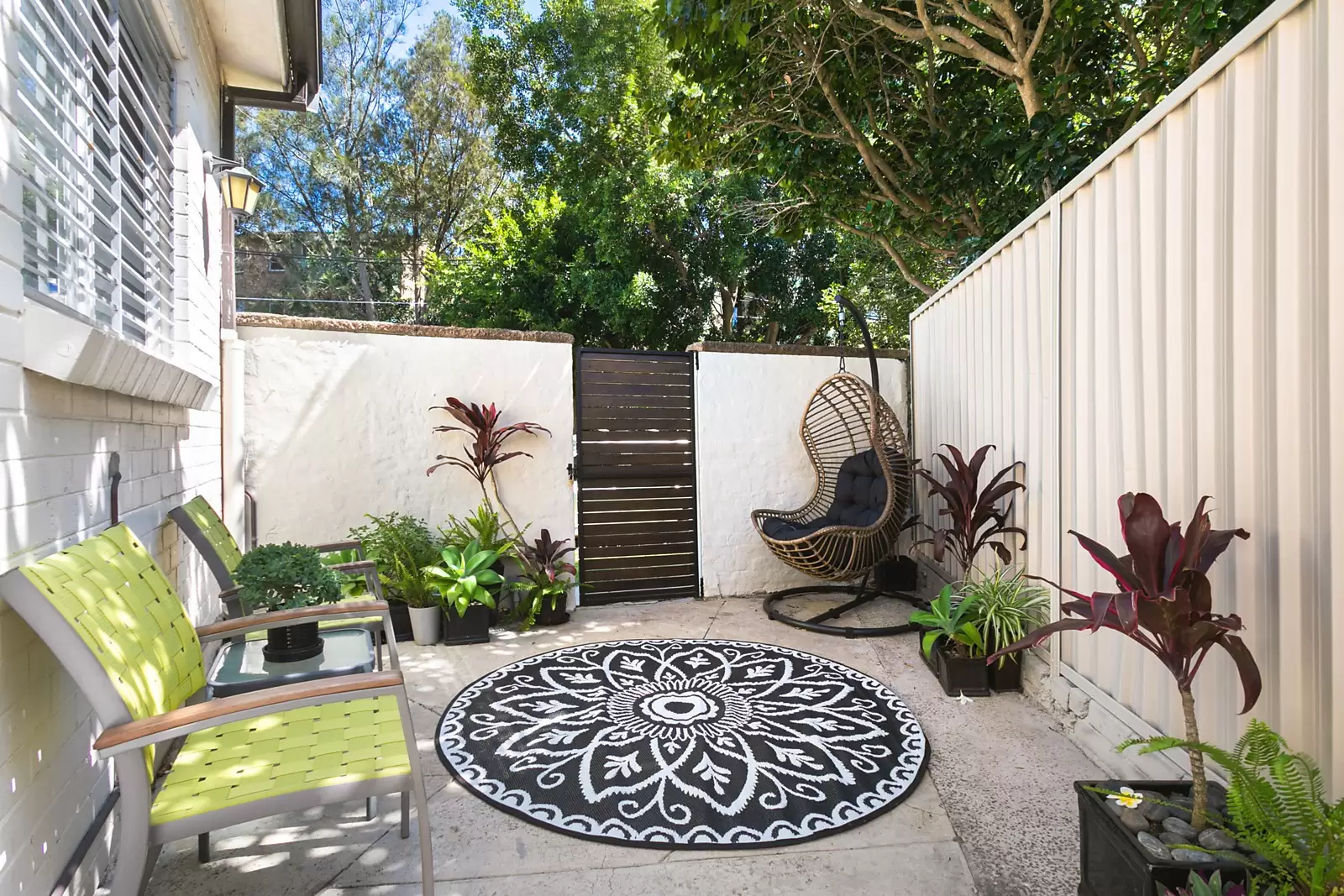 52 Todman Avenue, Kensington Sold by Sydney Sotheby's International Realty - image 5