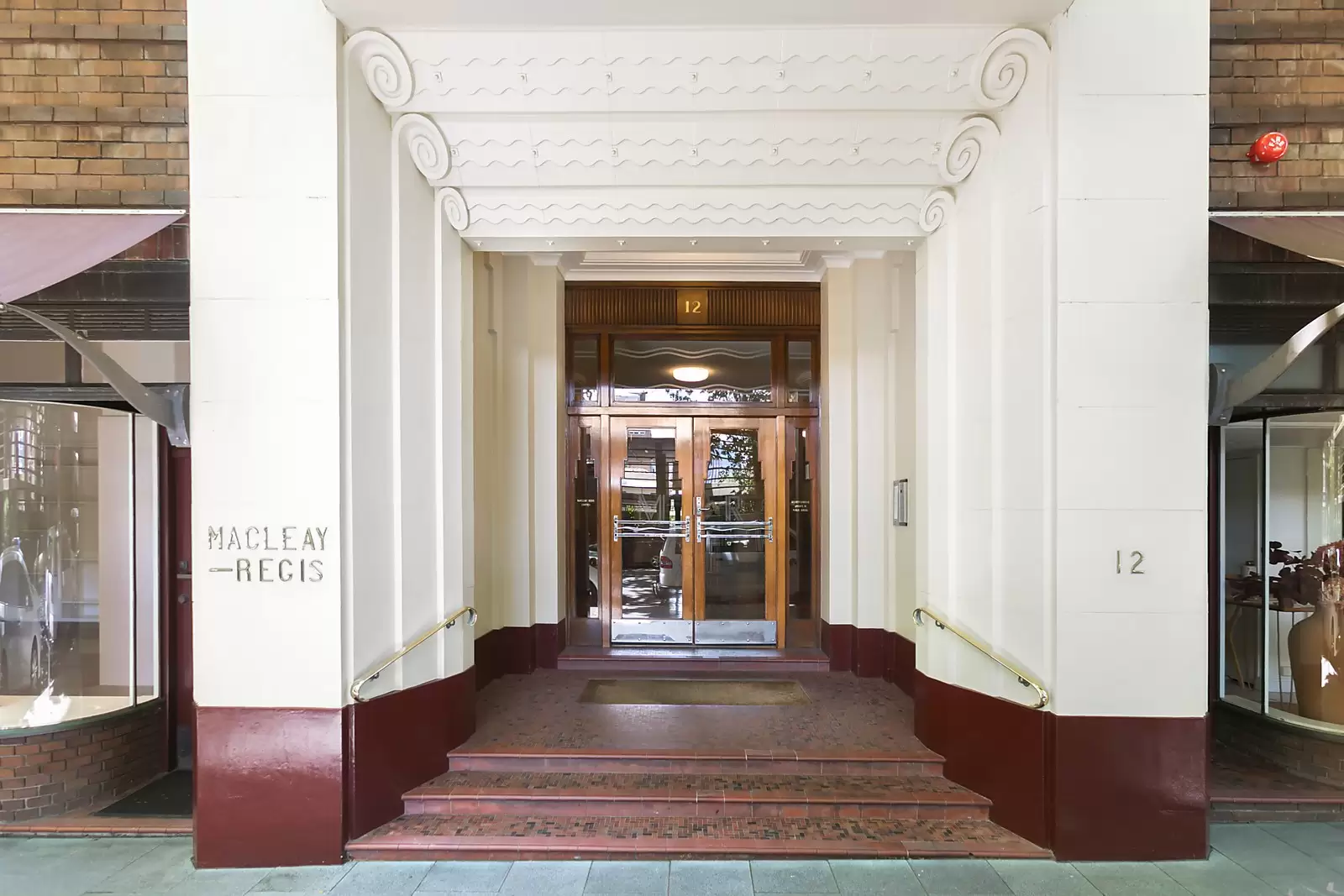 906/12 Macleay Street, Potts Point Sold by Sydney Sotheby's International Realty - image 11