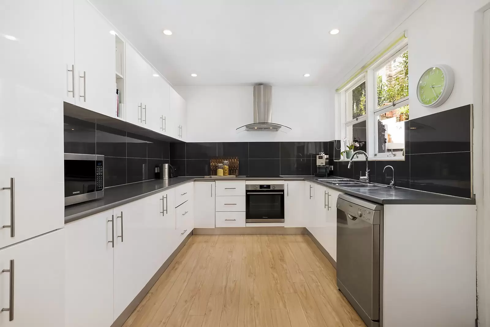 27 Meymott Street, Randwick Sold by Sydney Sotheby's International Realty - image 5