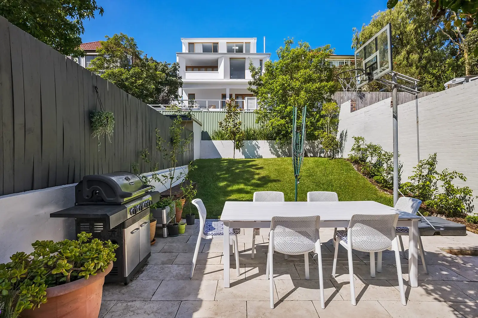 27 Meymott Street, Randwick Sold by Sydney Sotheby's International Realty - image 2