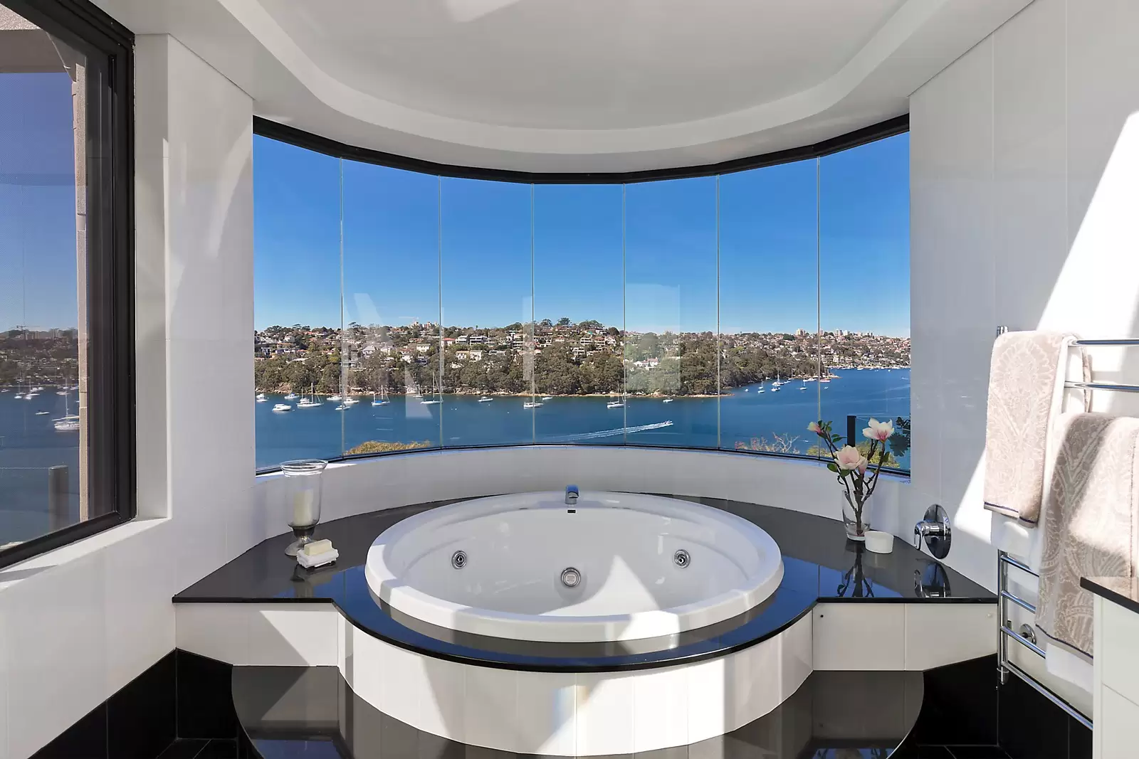 57 Seaforth Crescent, Seaforth Sold by Sydney Sotheby's International Realty - image 8