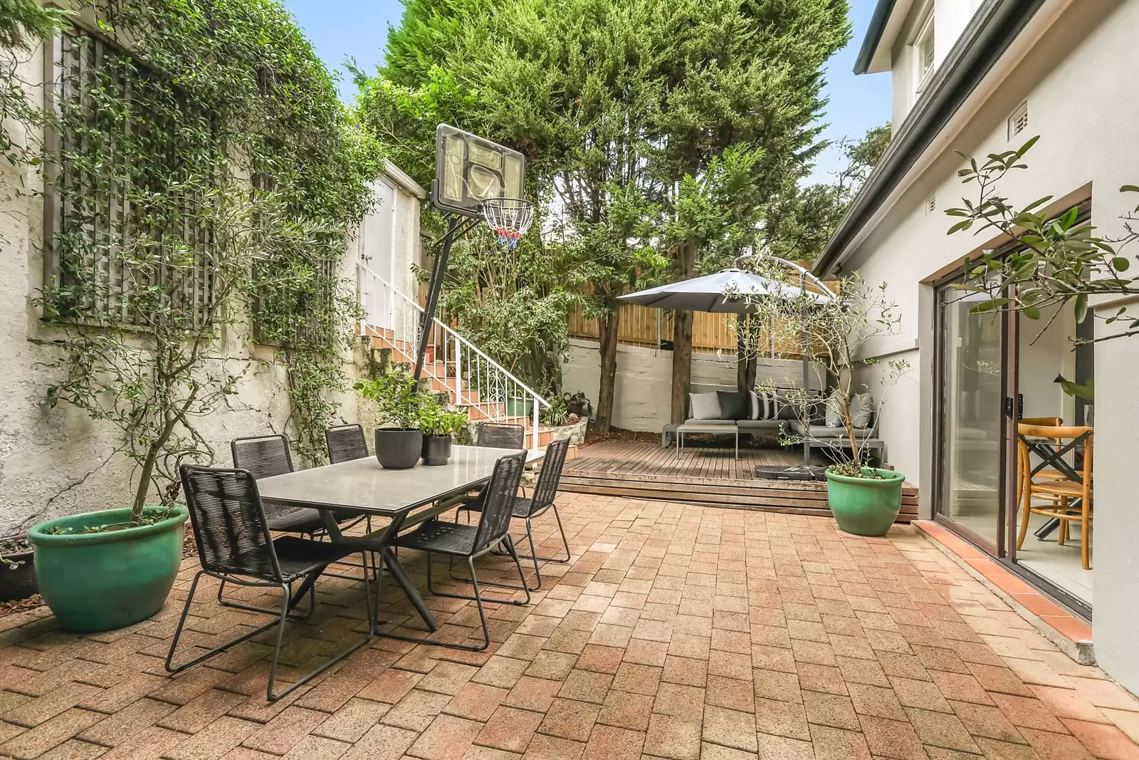 16 Woodland Street, Coogee Sold by Sydney Sotheby's International Realty - image 5