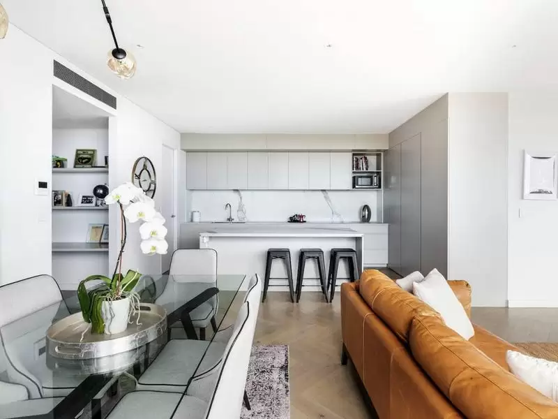 702/37 Bayswater Road, Potts Point Leased by Sydney Sotheby's International Realty - image 3