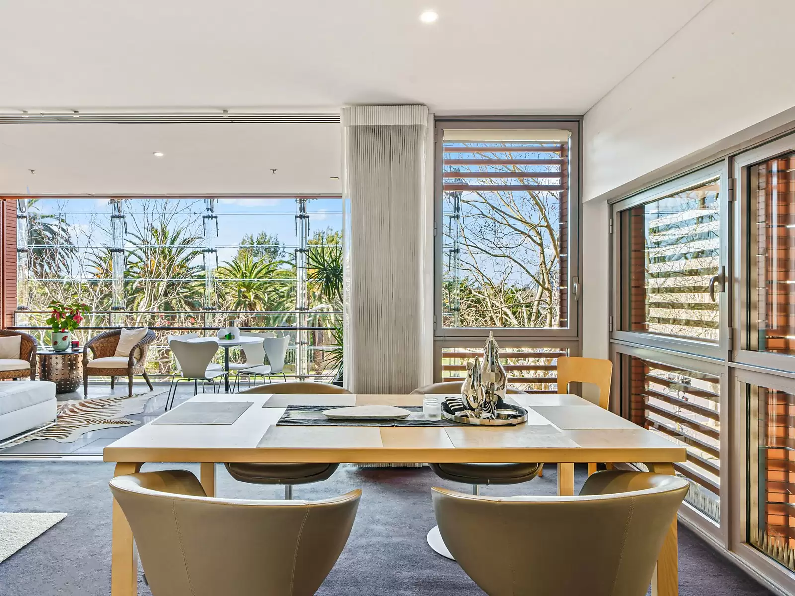 34/155 Macquarie Street, Sydney Sold by Sydney Sotheby's International Realty - image 3