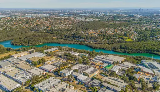3 Chaplin Drive, Lane Cove West Sold by Sydney Sotheby's International Realty