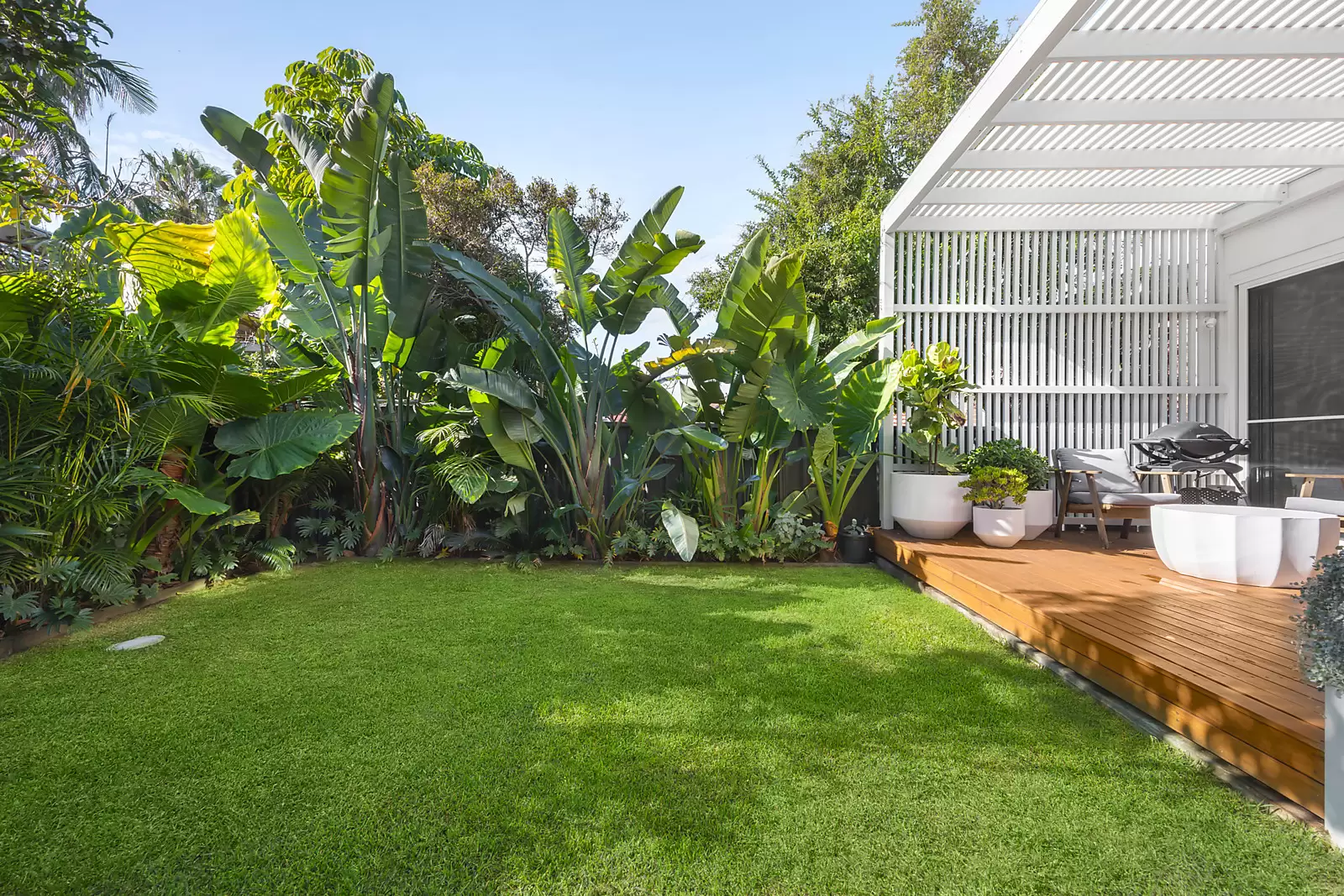 88 Mons Avenue, Maroubra Sold by Sydney Sotheby's International Realty - image 2