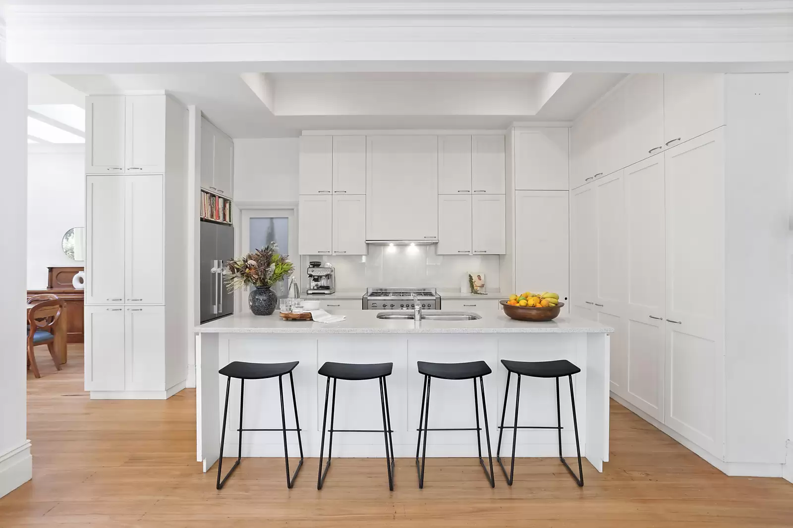 84 Doncaster Avenue, Kensington Sold by Sydney Sotheby's International Realty - image 6