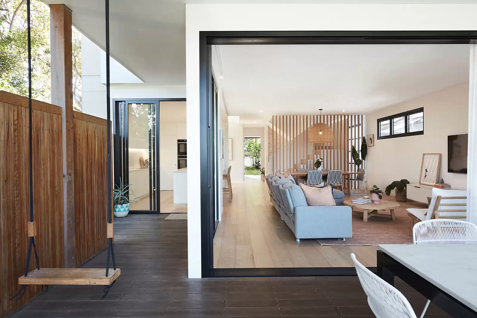 245 Rainbow Street, South Coogee Sold by Sydney Sotheby's International Realty - image 5