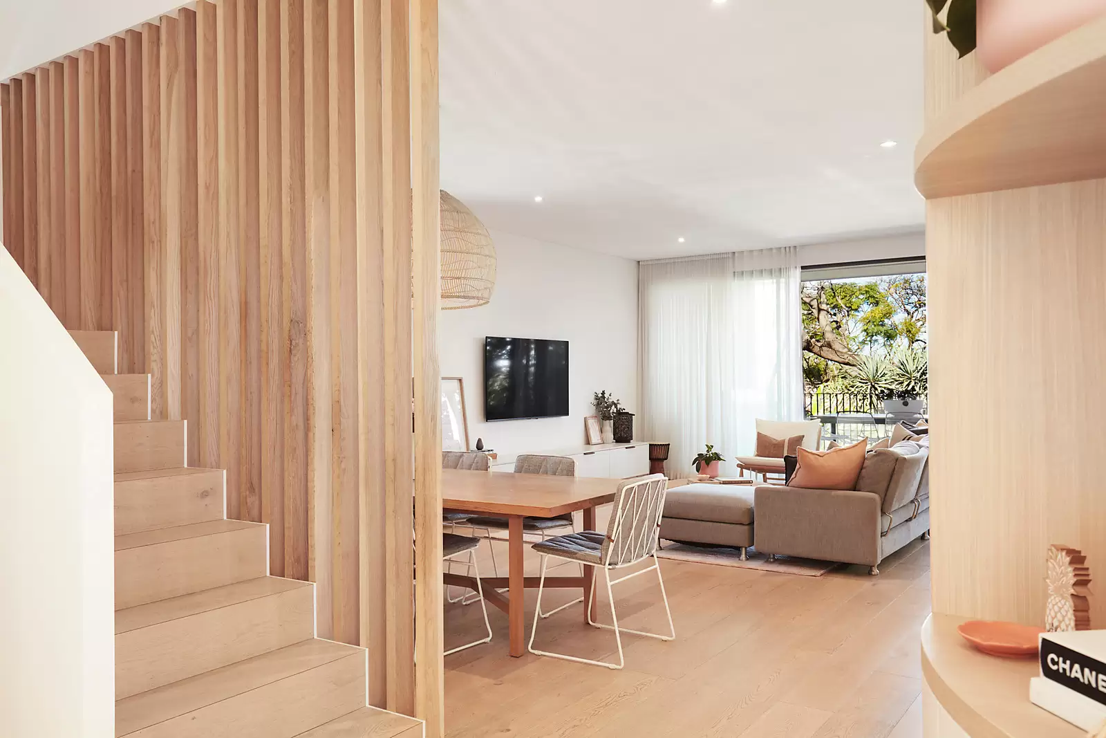 245 Rainbow Street, South Coogee Sold by Sydney Sotheby's International Realty - image 11