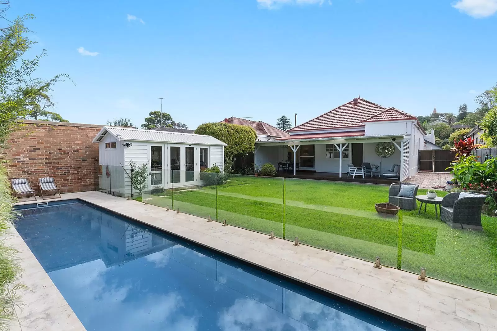 11 Mooramie Avenue, Kensington Sold by Sydney Sotheby's International Realty - image 1