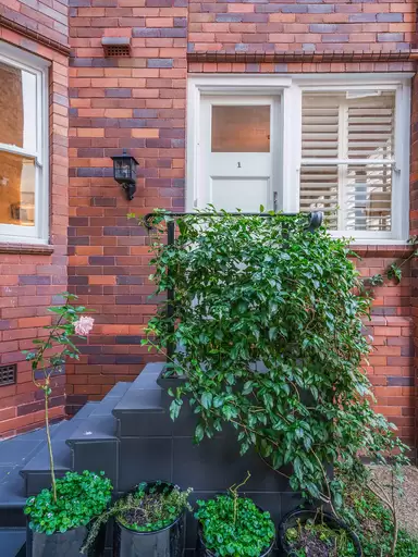 1/1A Longworth Avenue, Point Piper Sold by Sydney Sotheby's International Realty