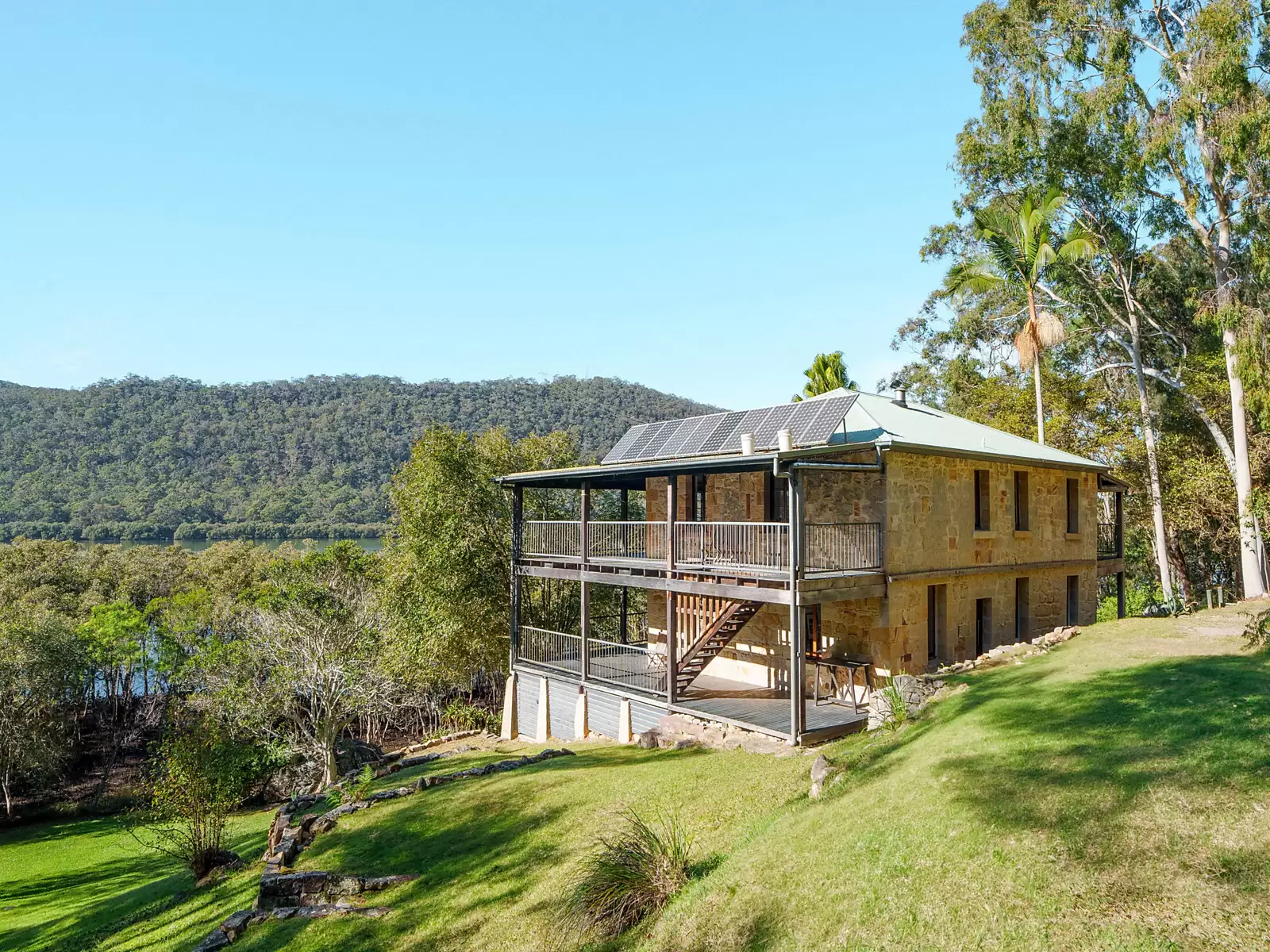 2 Gentlemans Halt Via Berowra Waters, Canoelands For Sale by Sydney Sotheby's International Realty - image 4