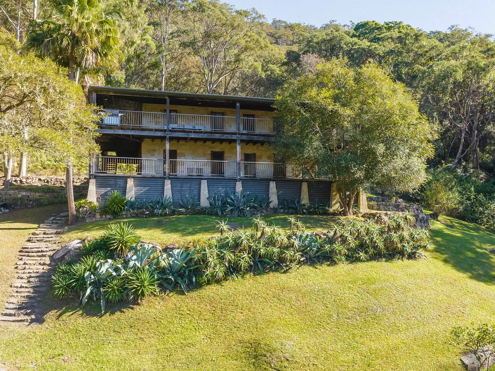 2 Gentlemans Halt Via Berowra Waters, Canoelands For Sale by Sydney Sotheby's International Realty - image 21