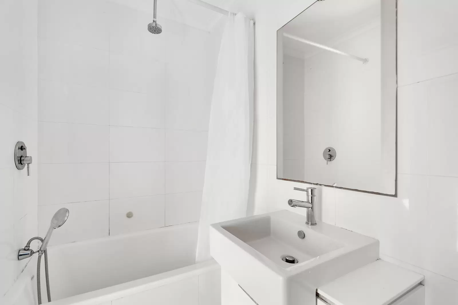 24 Birrell Street, Bondi Junction Sold by Sydney Sotheby's International Realty - image 9