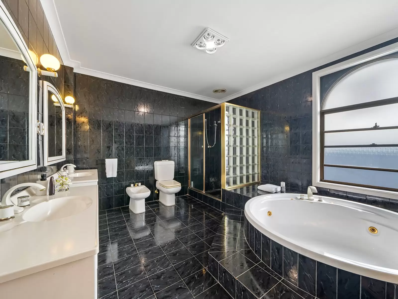 196 Military Road, Dover Heights Sold by Sydney Sotheby's International Realty - image 10