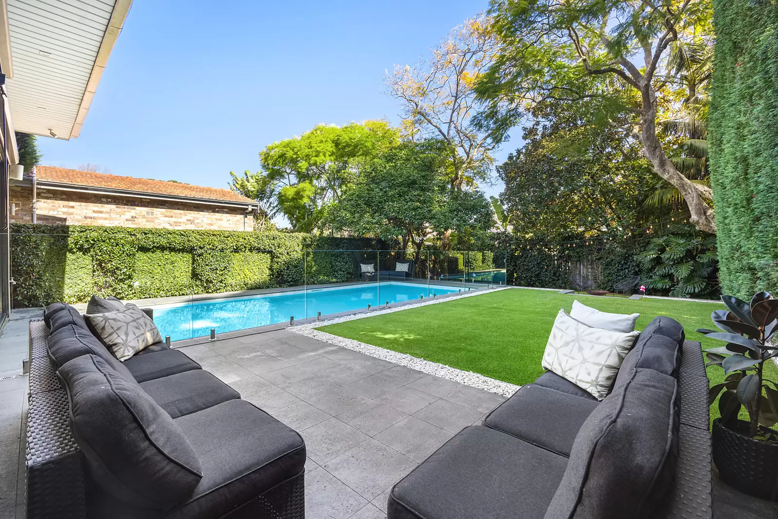 16 Eastern Avenue, Kensington Sold by Sydney Sotheby's International Realty - image 3