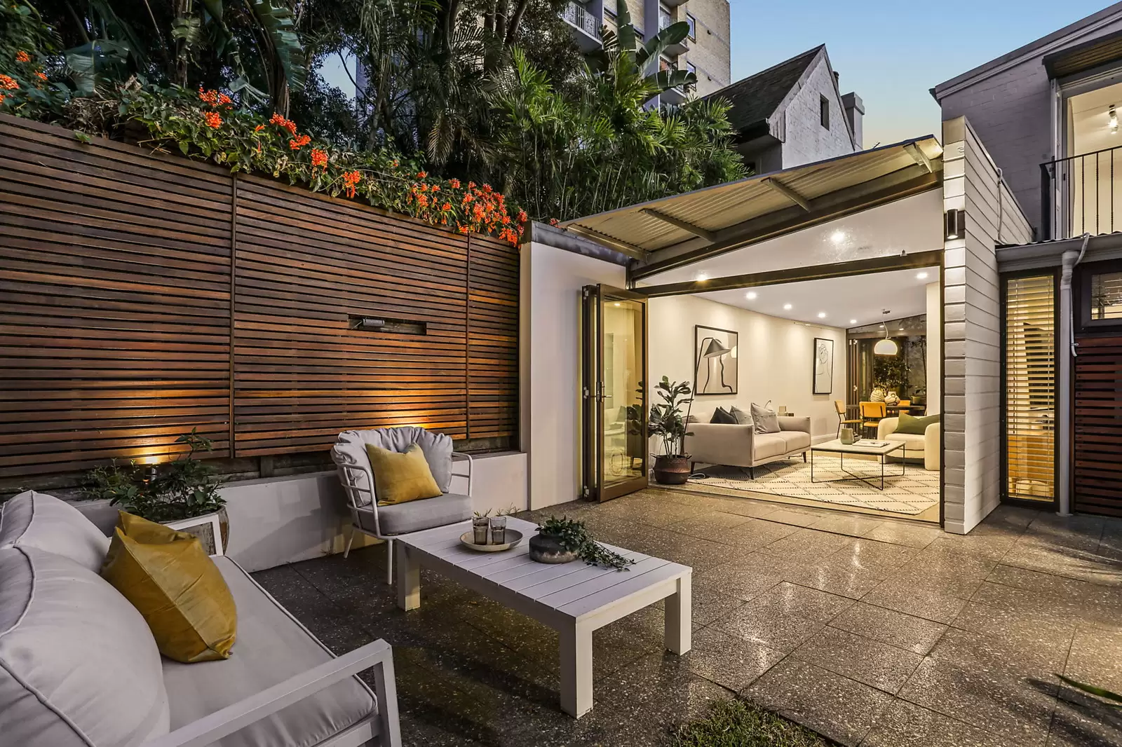 17 Campbell Avenue, Paddington Sold by Sydney Sotheby's International Realty - image 2