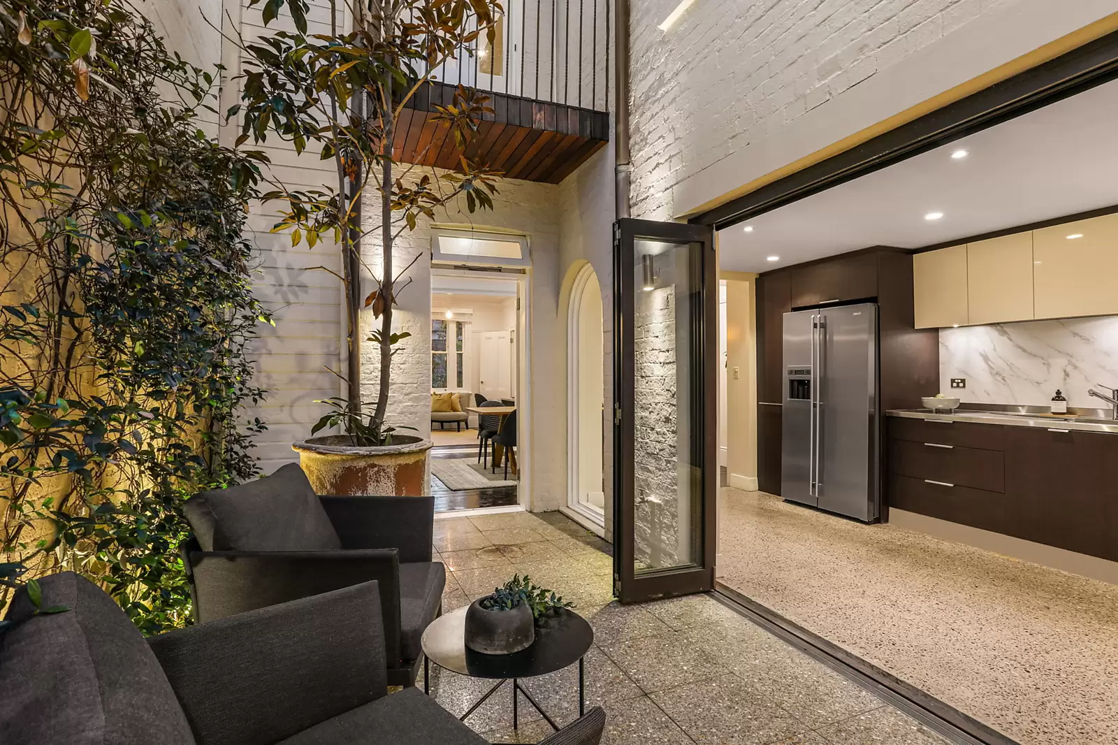 17 Campbell Avenue, Paddington Sold by Sydney Sotheby's International Realty - image 4