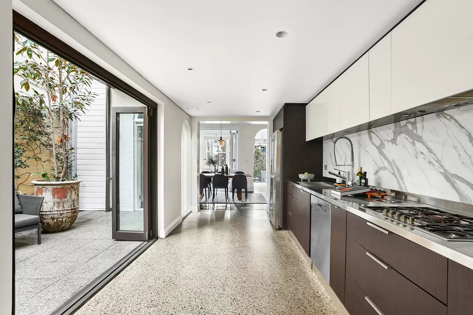 17 Campbell Avenue, Paddington Sold by Sydney Sotheby's International Realty - image 7