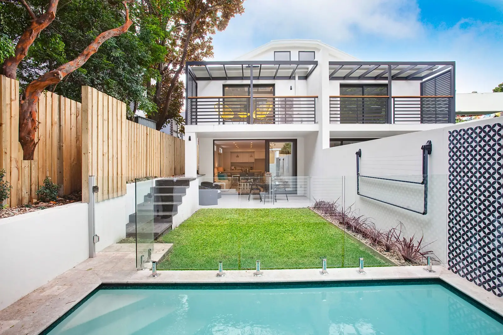 64 Lamrock Avenue, Bondi Beach Sold by Sydney Sotheby's International Realty - image 1