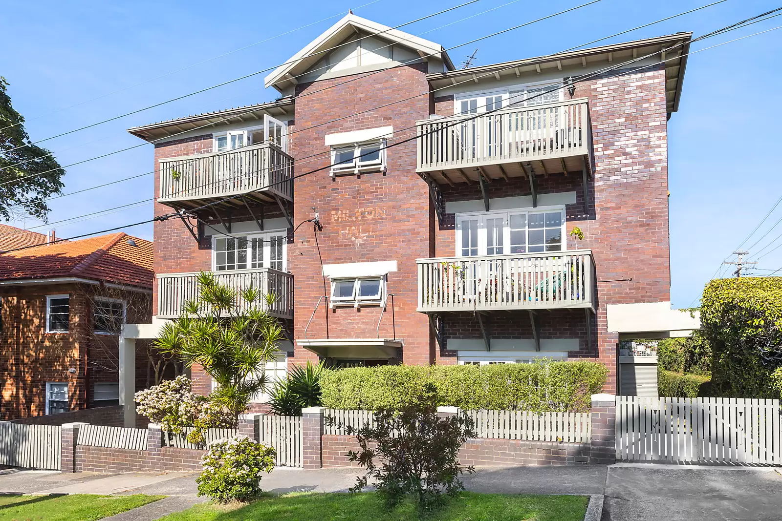 10/2-4 Kidman Street, Coogee Sold by Sydney Sotheby's International Realty - image 1