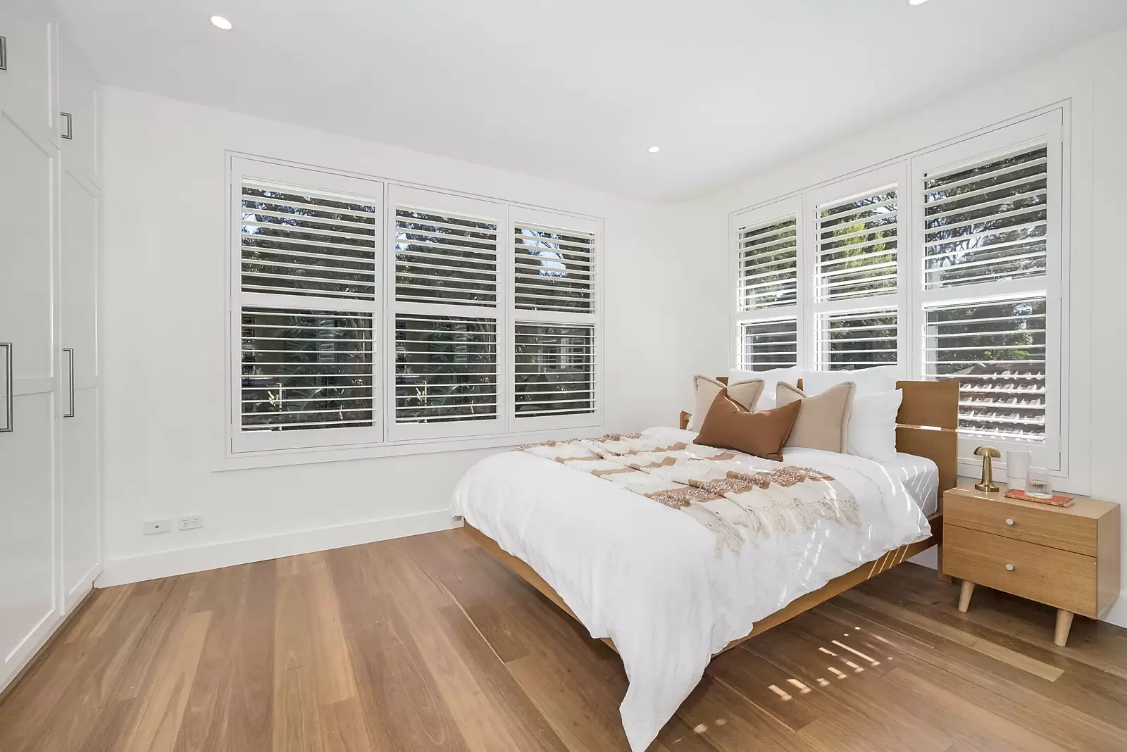 2 Bay Street, Coogee Sold by Sydney Sotheby's International Realty - image 14