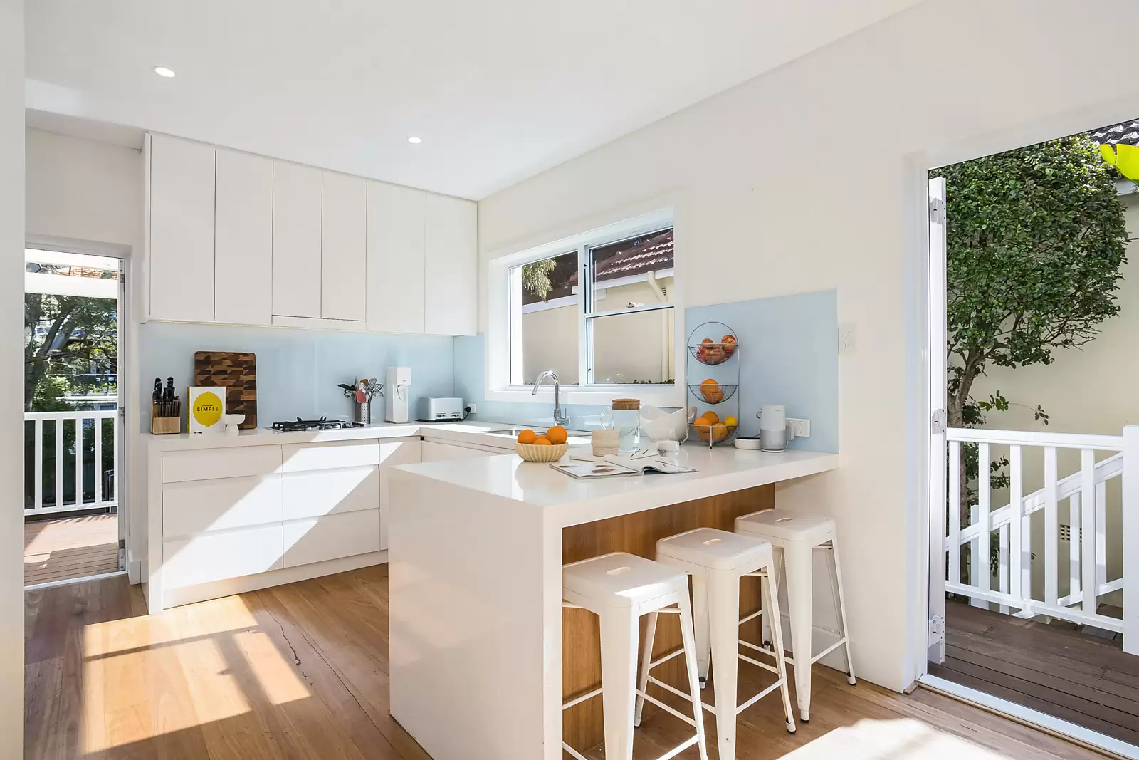 2 Bay Street, Coogee Sold by Sydney Sotheby's International Realty - image 5