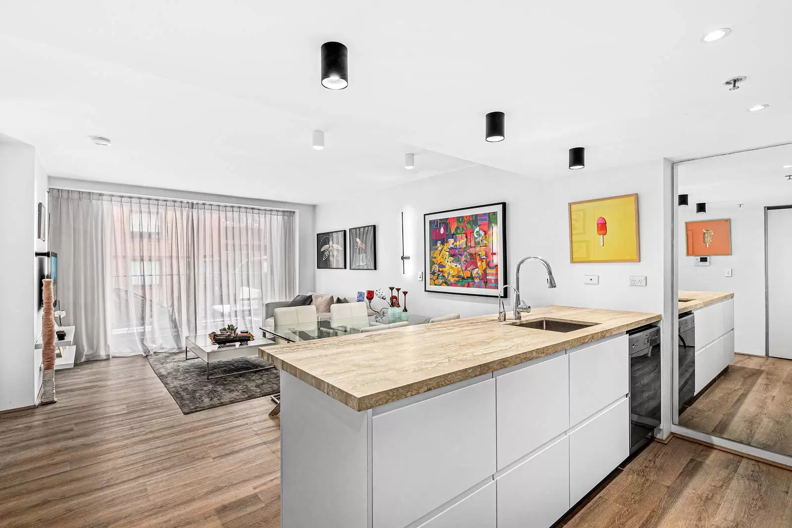 207/2A Elizabeth Bay Road, Elizabeth Bay Leased by Sydney Sotheby's International Realty - image 5
