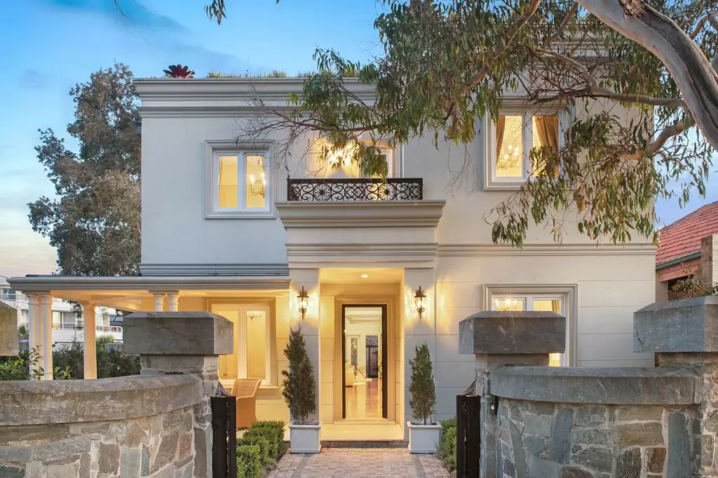 2 Dickin Avenue, Sandringham Sold by Sydney Sotheby's International Realty