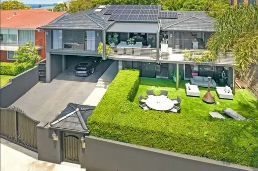 63A New South Head Road, Vaucluse Leased by Sydney Sotheby's International Realty