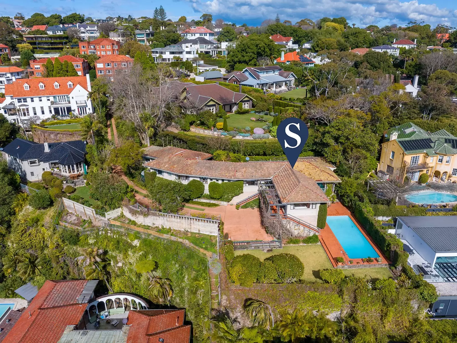 24A Drumalbyn Road, Bellevue Hill Sold by Sydney Sotheby's International Realty - image 2