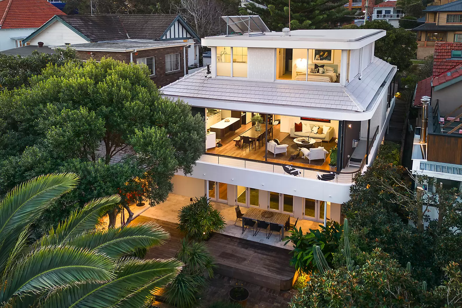 83 Hewlett Street, Bronte Sold by Sydney Sotheby's International Realty - image 1