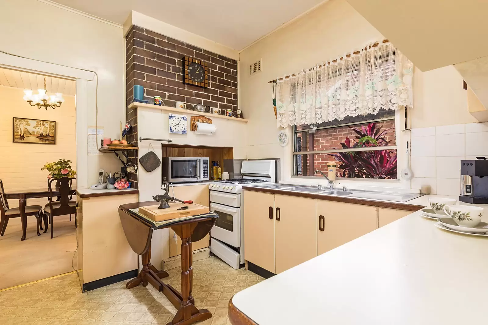 13 Gertrude Street, Balgowlah Heights Sold by Sydney Sotheby's International Realty - image 4