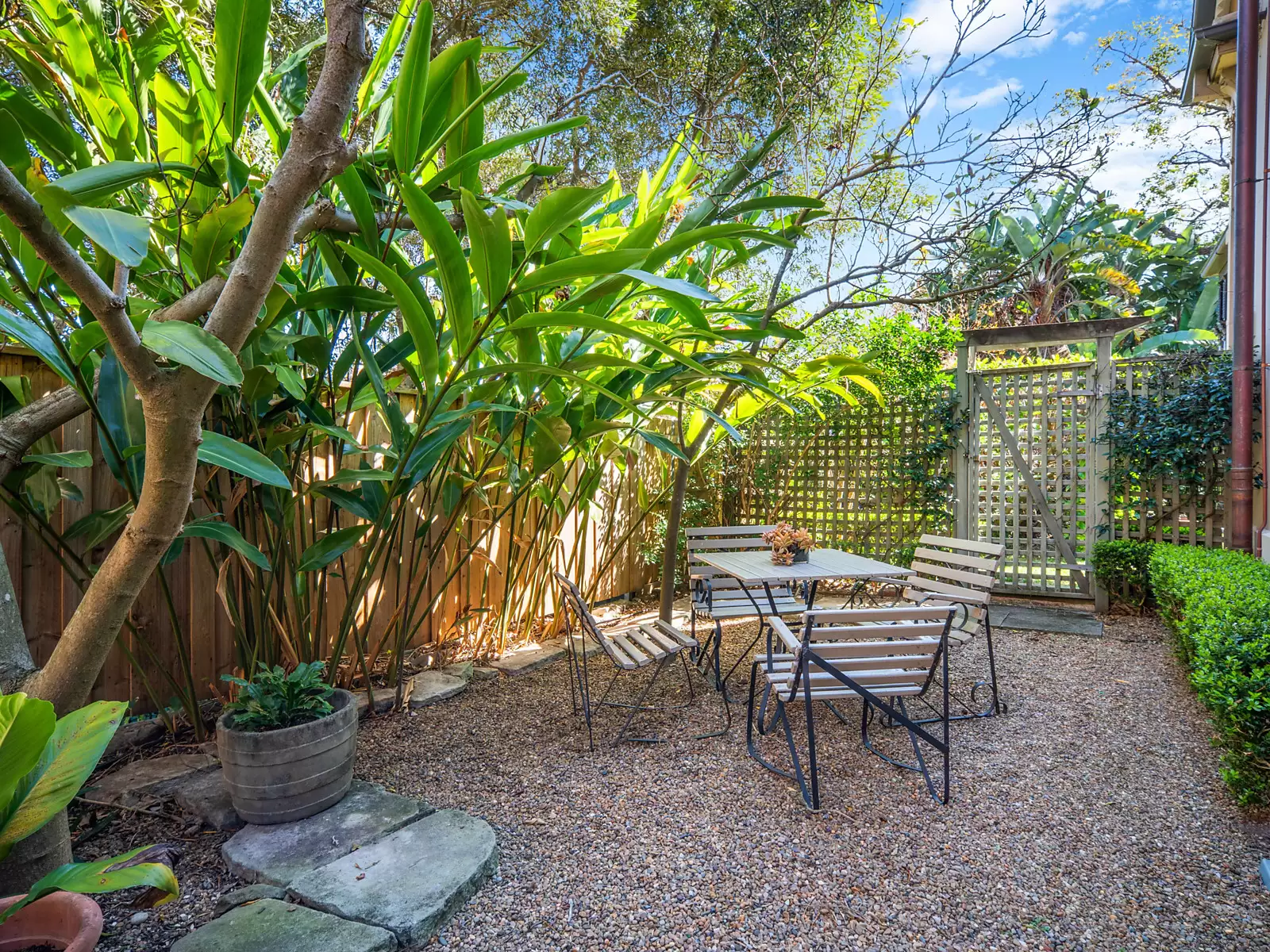 11 Hipwood Street, North Sydney Sold by Sydney Sotheby's International Realty - image 5