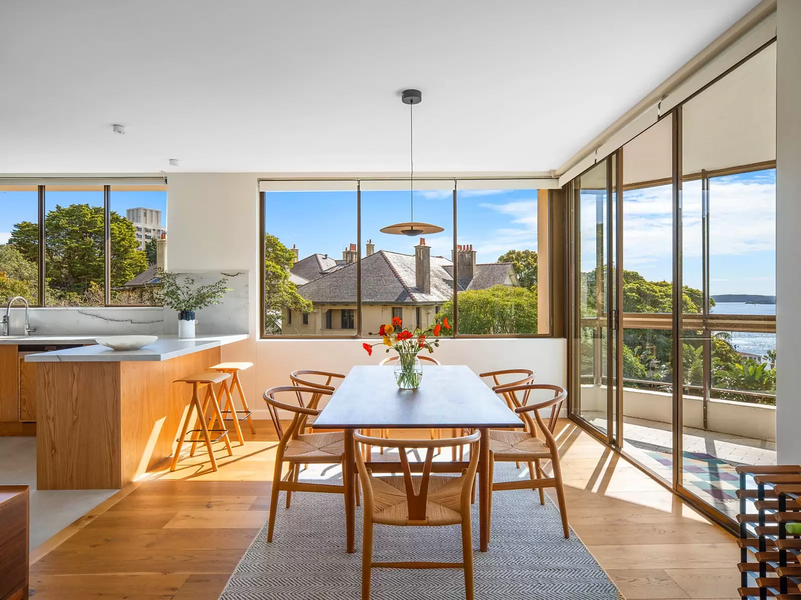11/14 Eastbourne Road, Darling Point Sold by Sydney Sotheby's International Realty - image 5