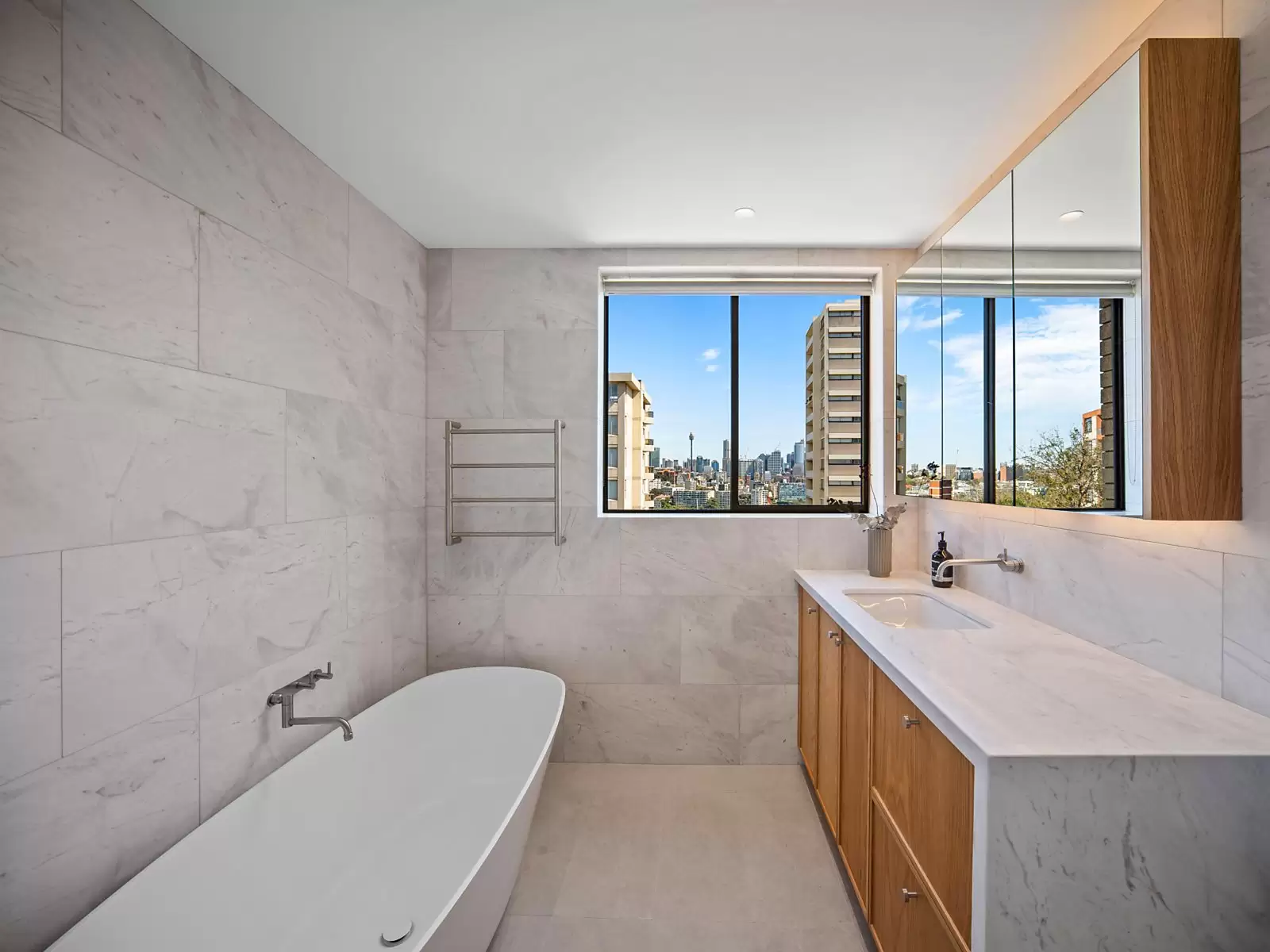 11/14 Eastbourne Road, Darling Point Sold by Sydney Sotheby's International Realty - image 15