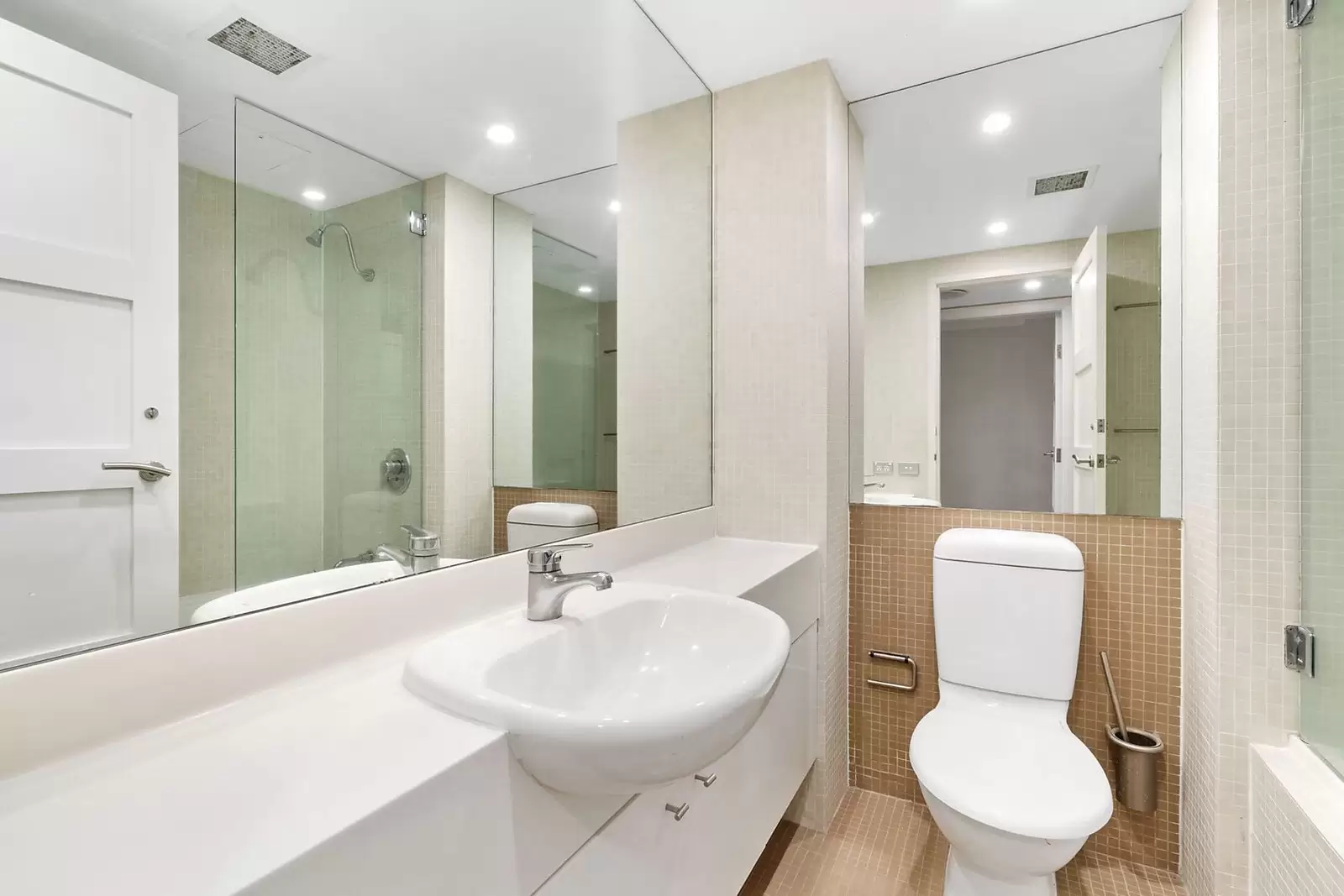5/155-159 Dolphin Street, Coogee Sold by Sydney Sotheby's International Realty - image 7